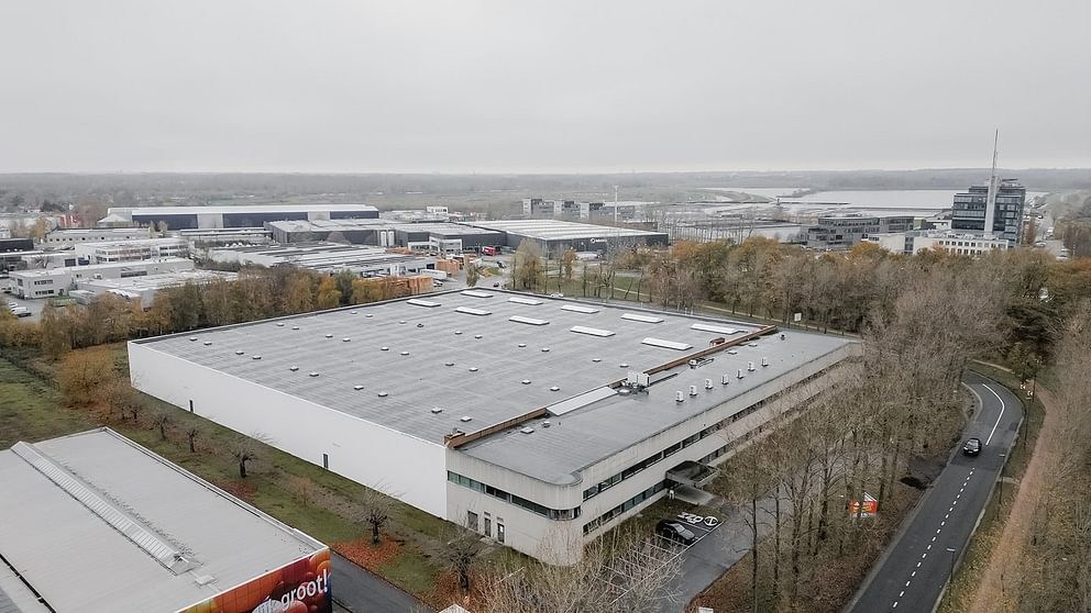 Logistiek bedrijfspand te huur nabij E19 in Mechelen-Noord