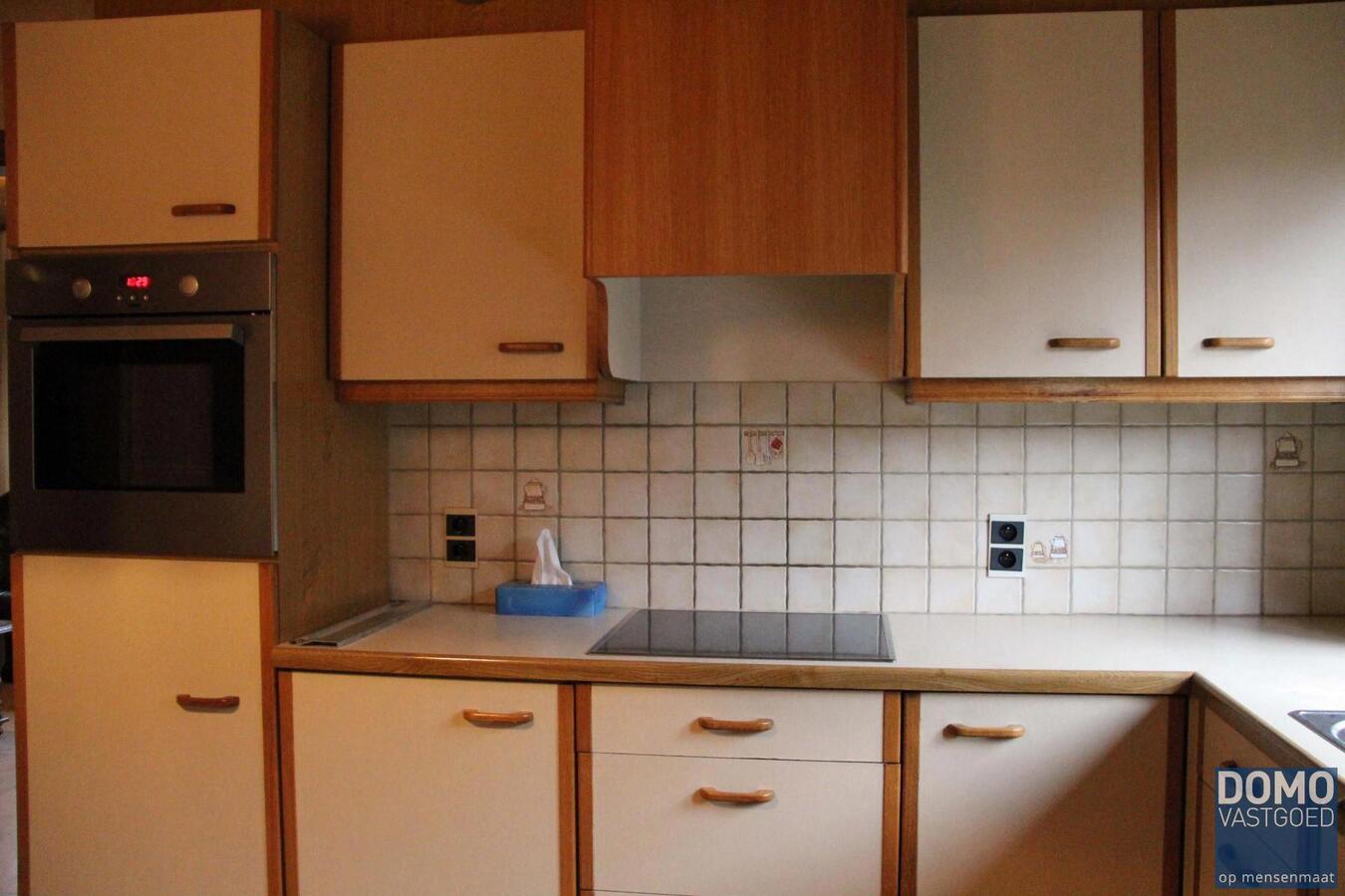 Ruime gelijkvloerse gezinswoning met 2 slaapkamers gelegen te Tuilt-Kuringen 