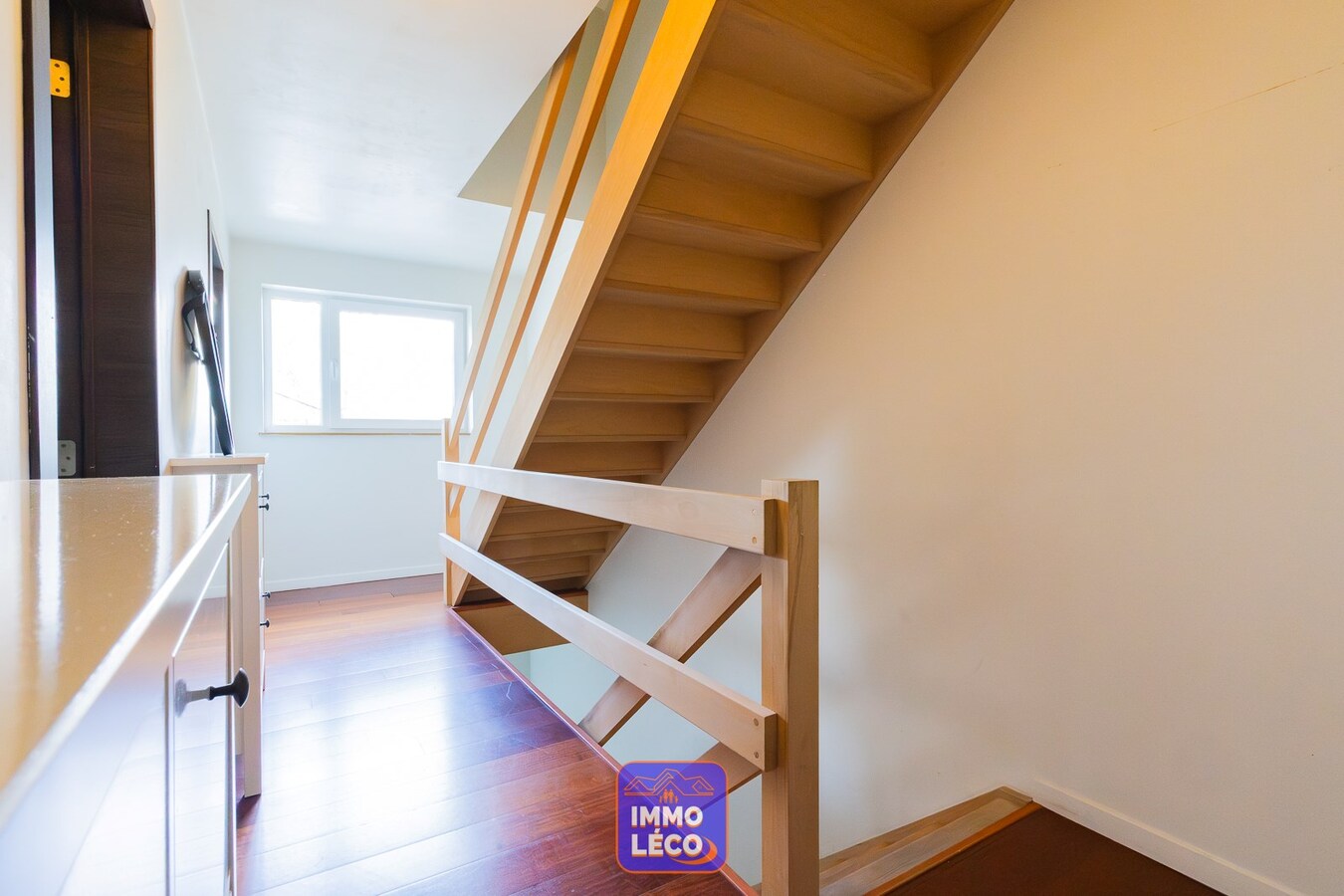 3 façades avec garage, parking et jardin, COUP DE COEUR ! 