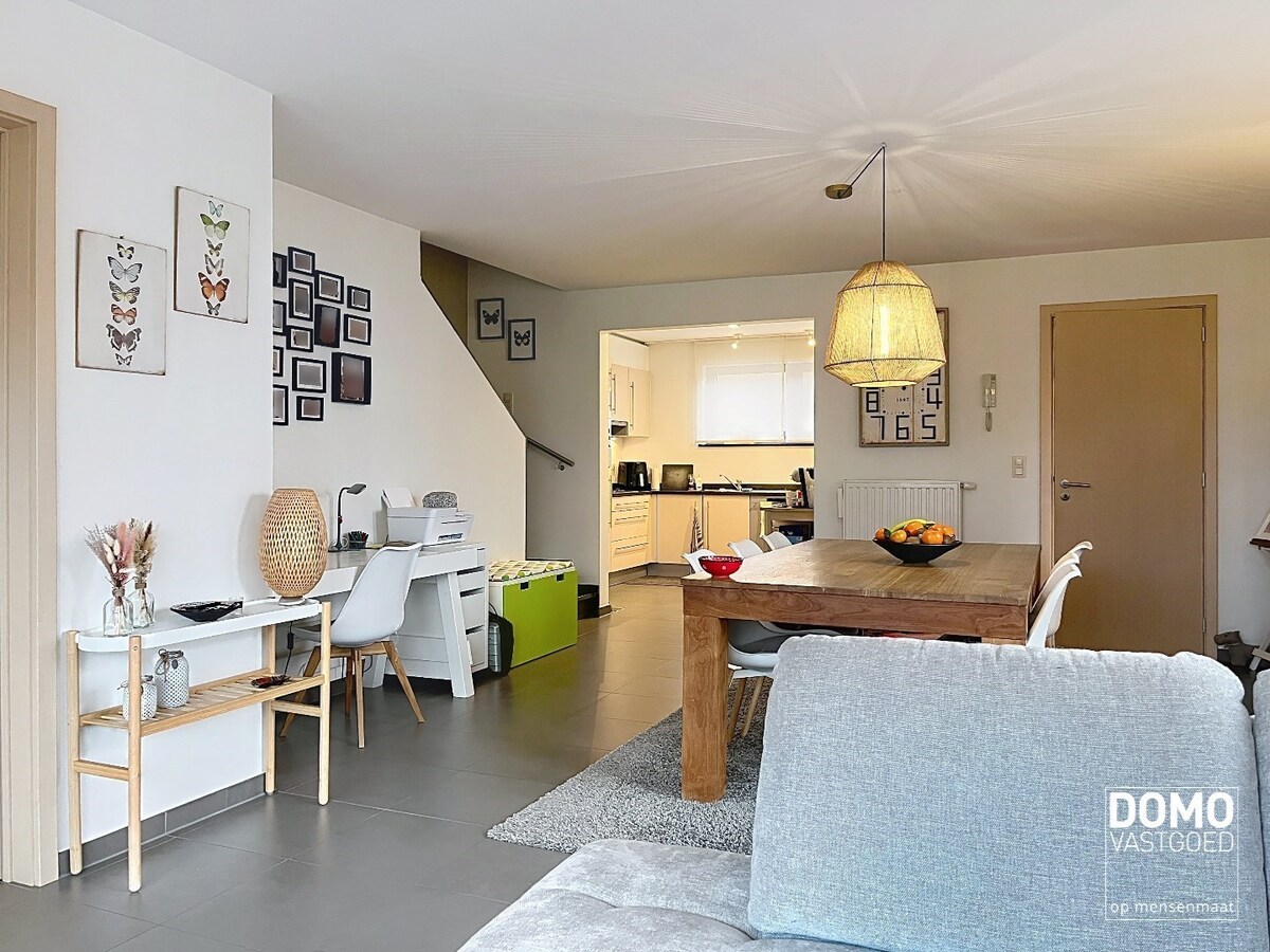 Instapklare en zeer ruime woning te Kuringen. 