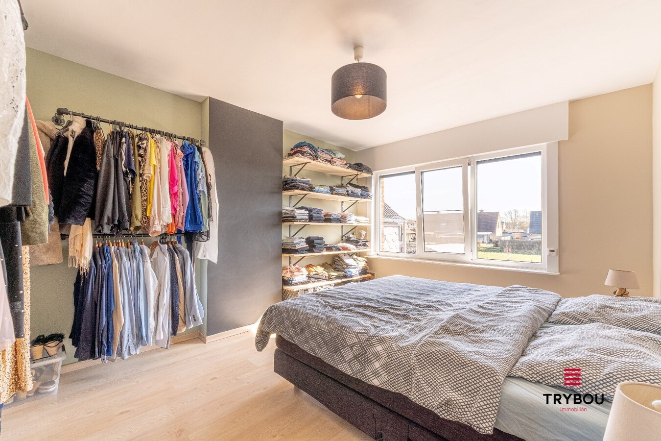 Zeer ruime gezinswoning in het centrum van Houthulst 