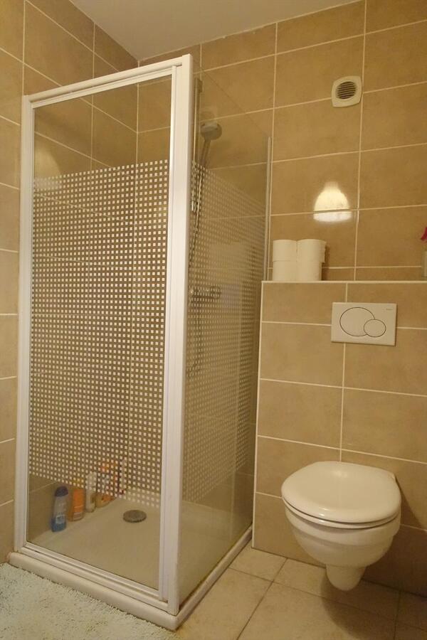 Lichtrijk duplexappartement in het hartje van Lichtervelde 