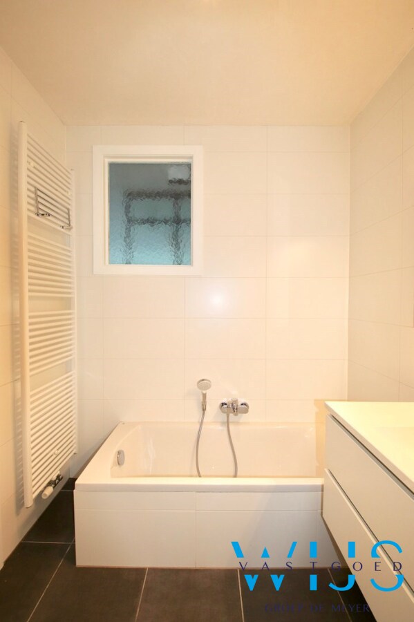 Gelijkvloers appartement in CENTRUM GENT ! 