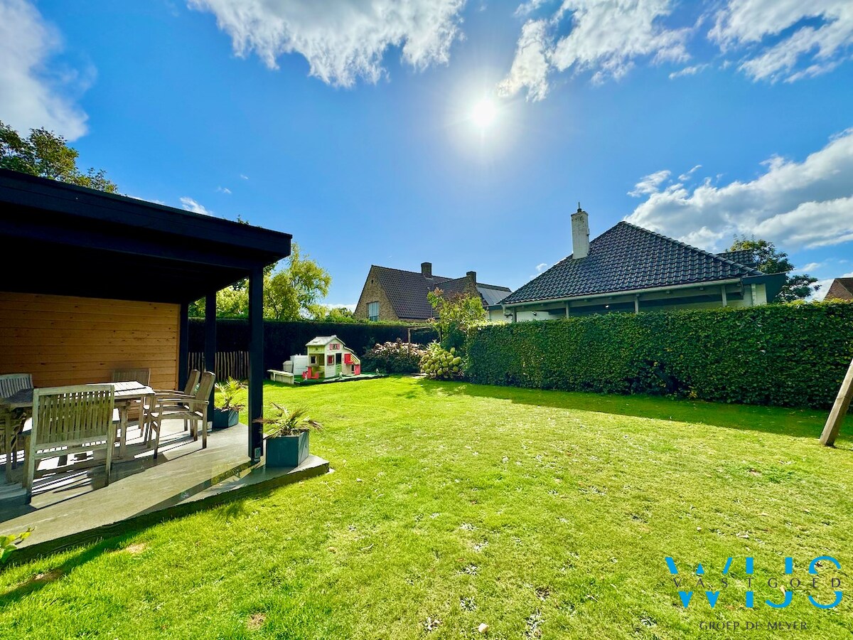 Stijlvolle open bebouwing te Evergem/Rieme ! 