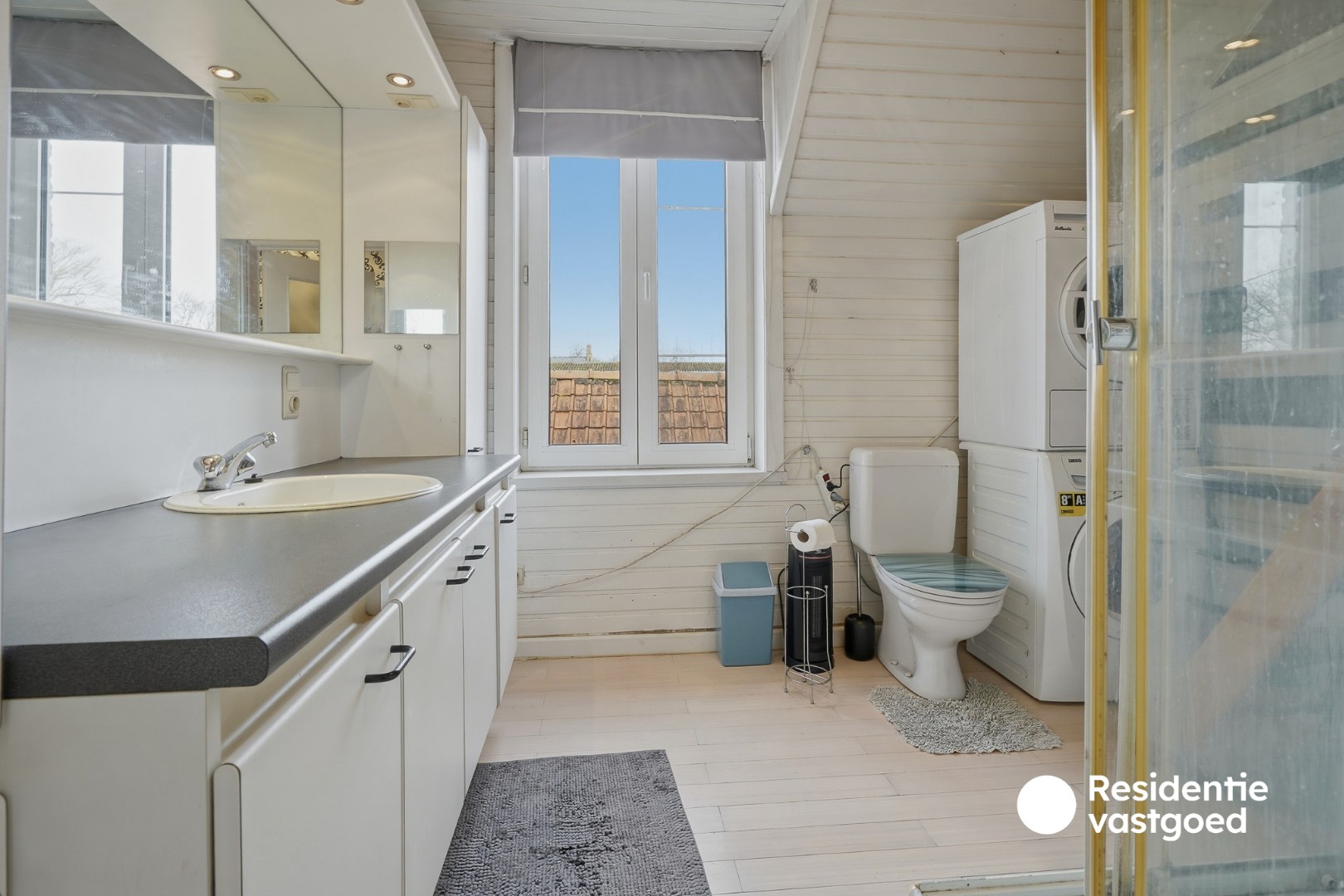 Instapklare woning in hartje Diksmuide, met zicht op het stadspark! 