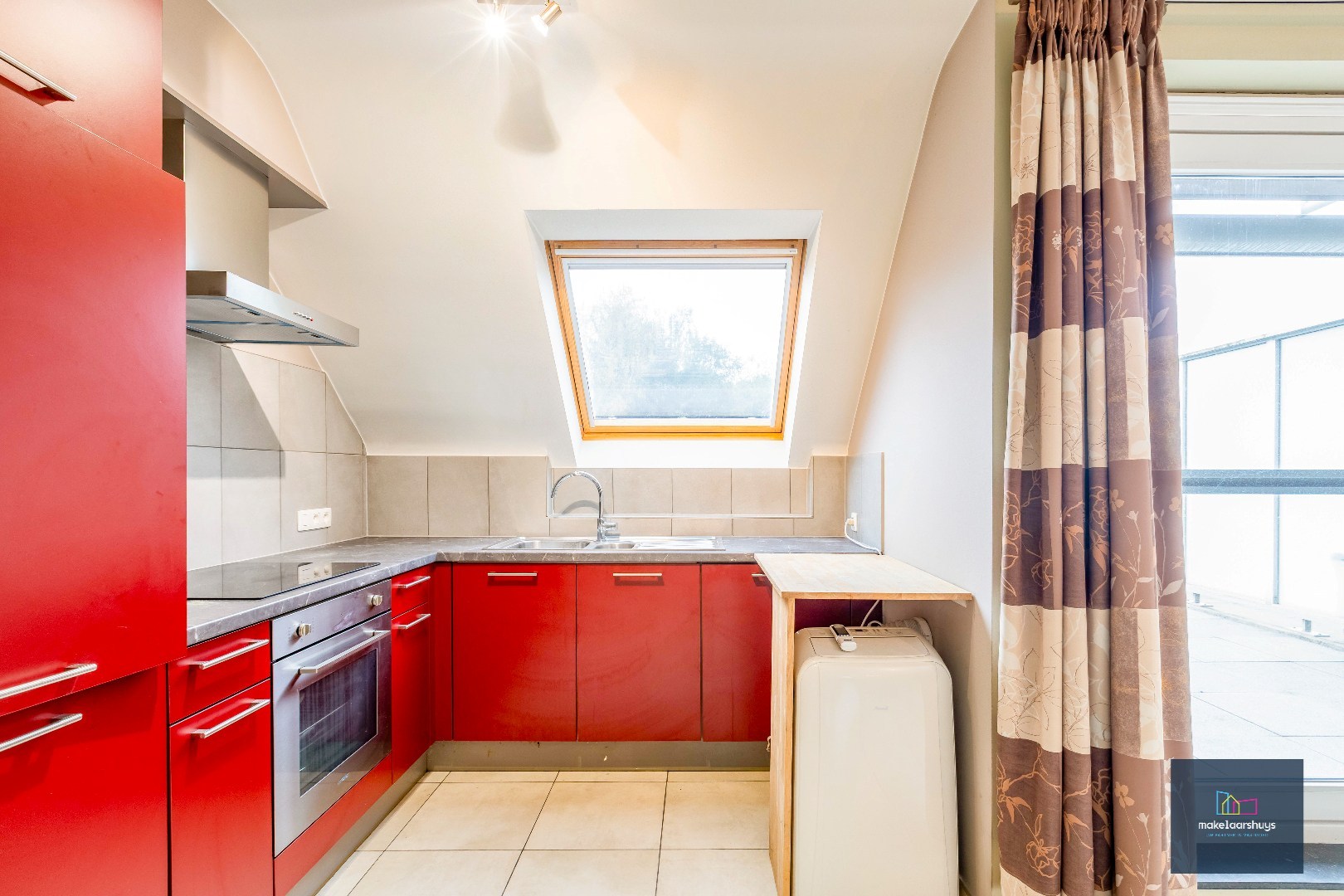 VERKOCHT Gunstig gelegen en energiezuinig appartement met zonneterras en garagebox 