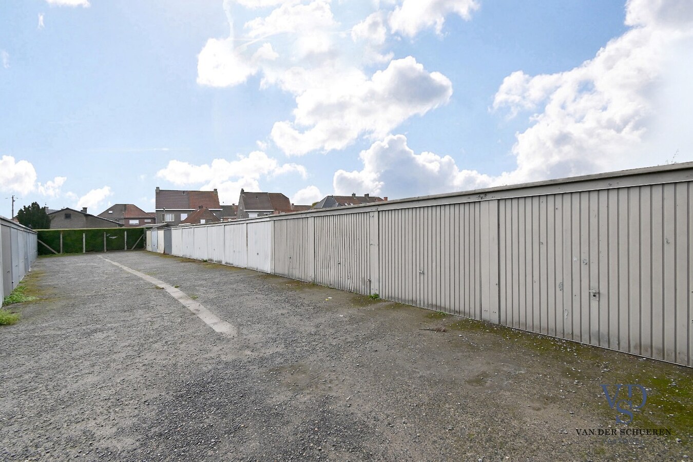 13 garageboxen op toplocatie in Deinze 