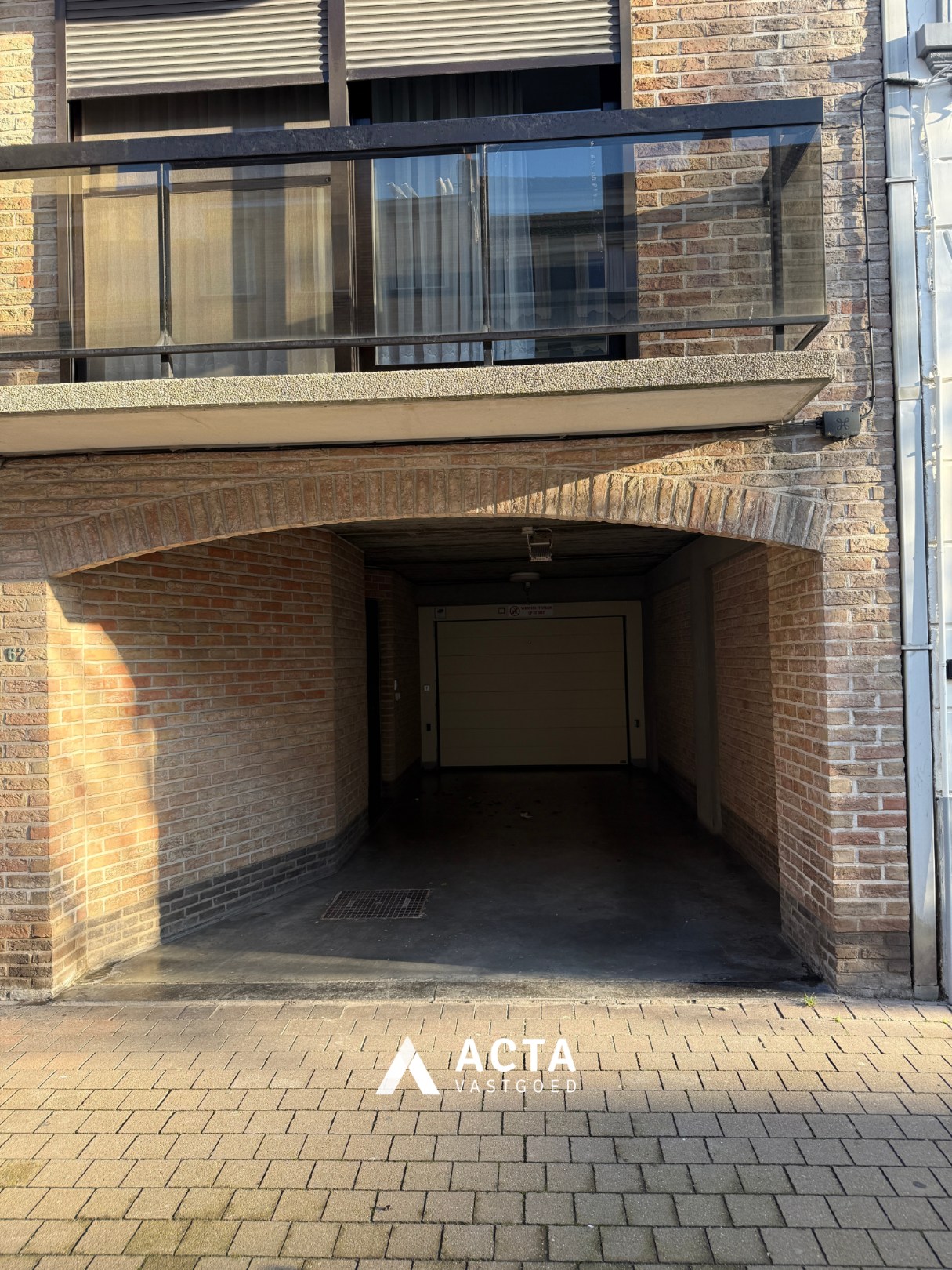 Centraal gelegen garagebox in Oostende 