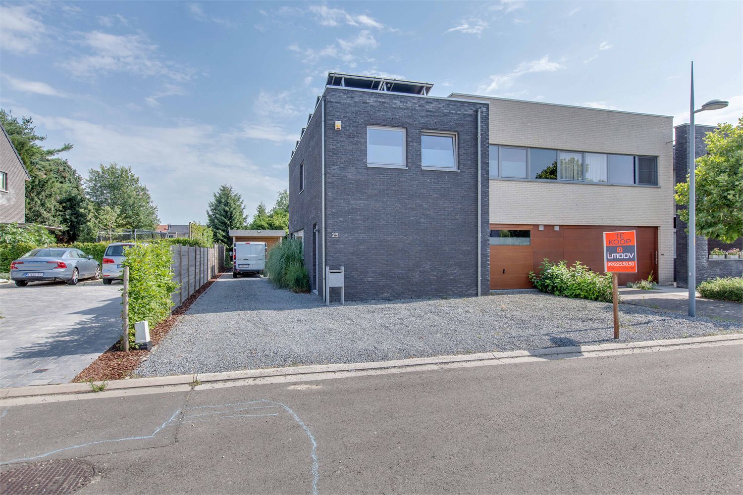 Prachtige vier slaapkamerwoning in kindvriendelijke straat 