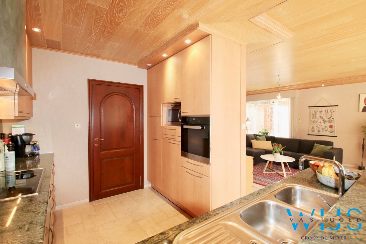 Ongelofelijk ruim woonhuis op een TOPlocatie ! 