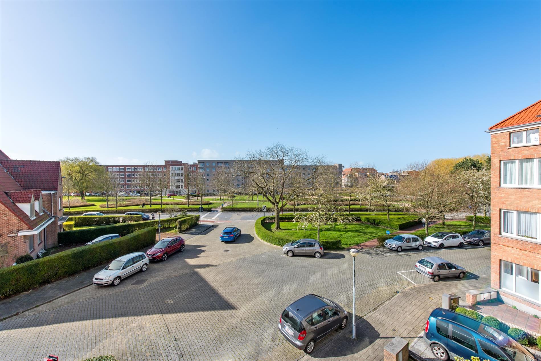 RUIM 2 SLP. APP. MET OPEN GROENZICHT GELEGEN MEEUWENLAAN 