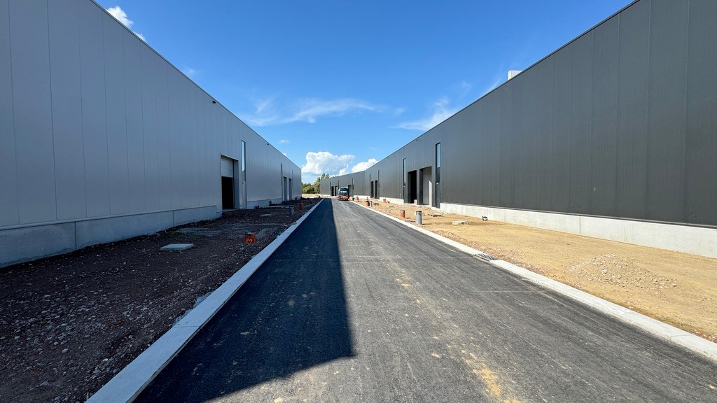 Nieuwbouw magazijnen te koop in Langveld te Heist-op-den-Berg