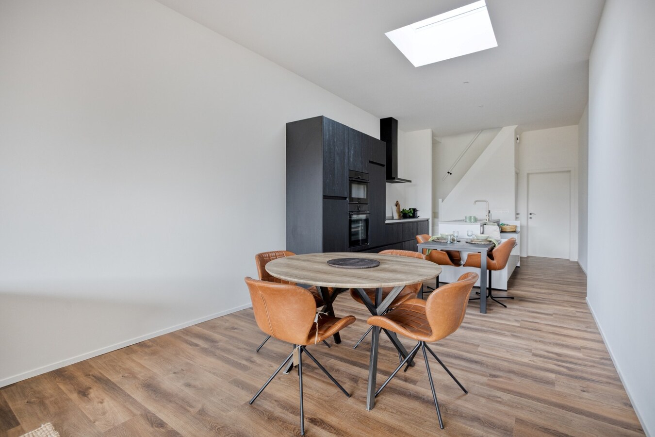 Prachtig volledig gerenoveerde woning met tuin en 3 slaapkamers in Tienen 