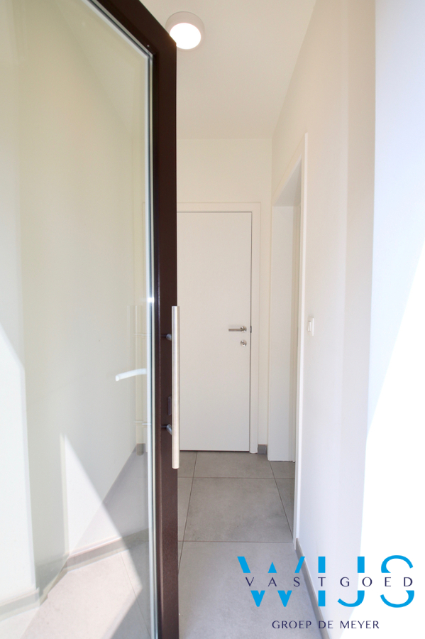 Modern woonhuis met 3 slaapkamers te Kluizen! 