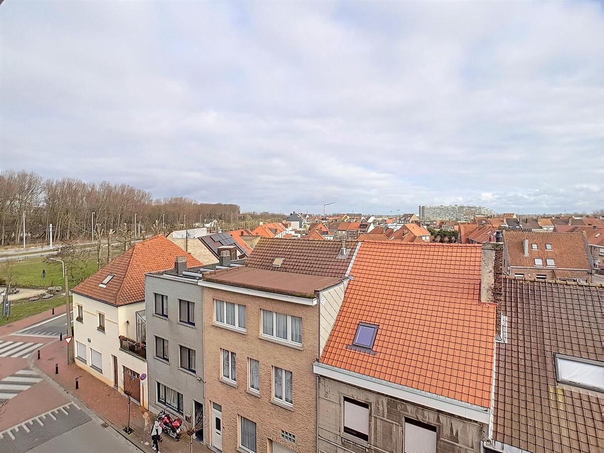 Knap gerenoveerd appartement met open zichten - Heist 