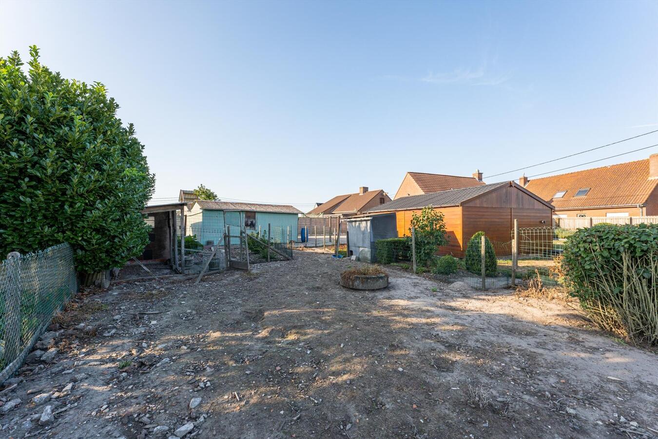 Alleenstaande woning met 3 slaapkamers te Koekelare 