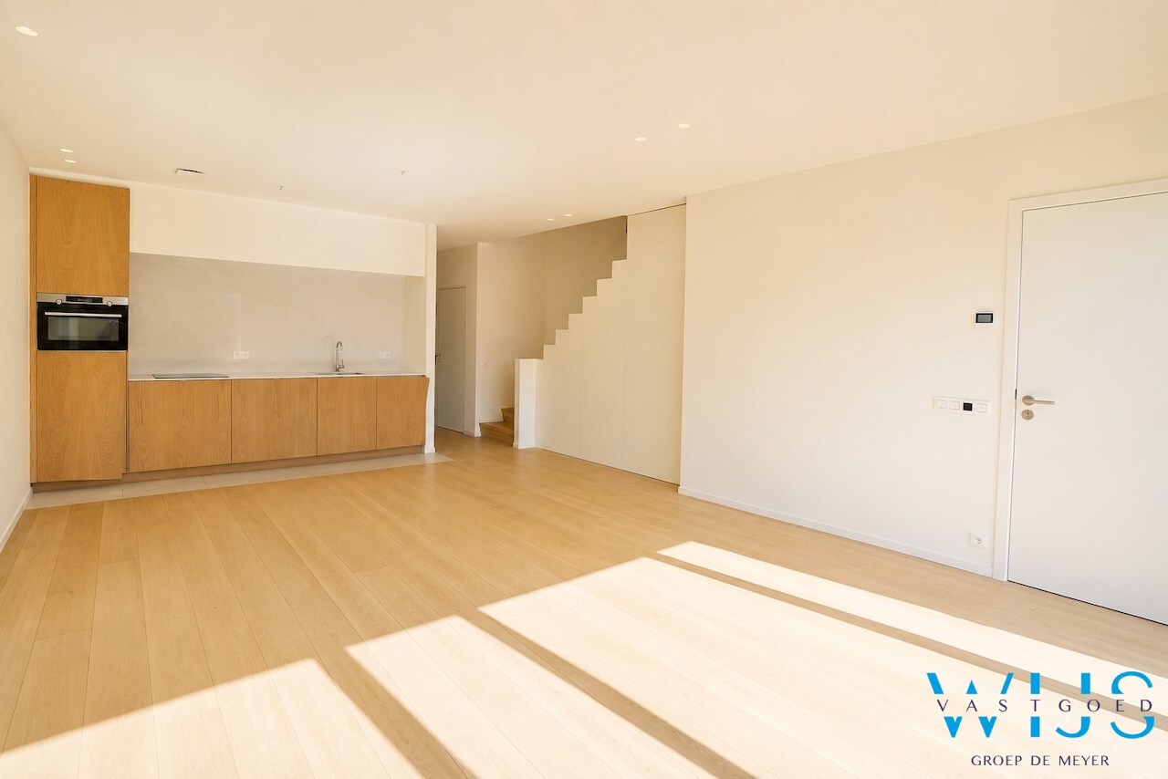 Luxues afgewerkt 2 slaapkamer appartement IN het centrum Ertvelde ! 