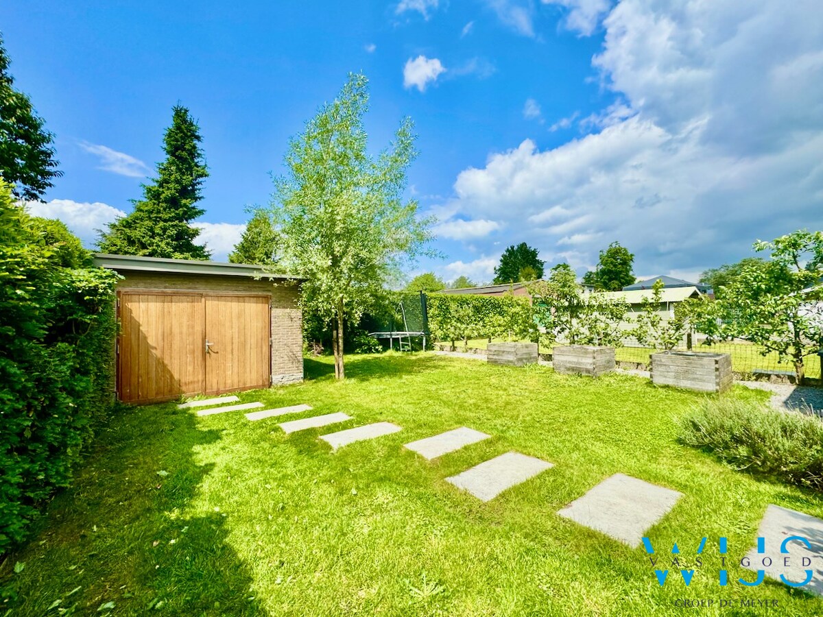 Instapklaar woonhuis op TOPlocatie te DRONGEN ! 