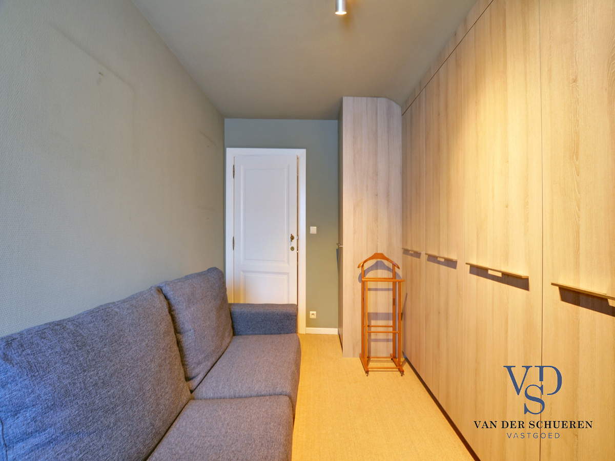 Ruime, tijdloze villa. Uitstekende ligging. 