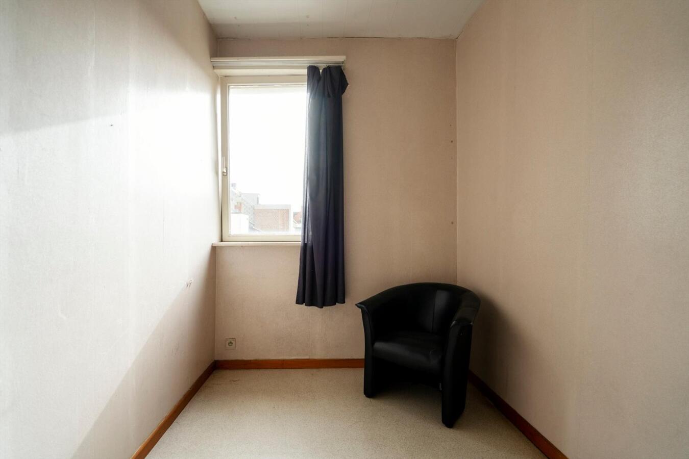 Gunstig gelegen opbrengsteigendom, bestaande uit 2 (studenten)studio's 