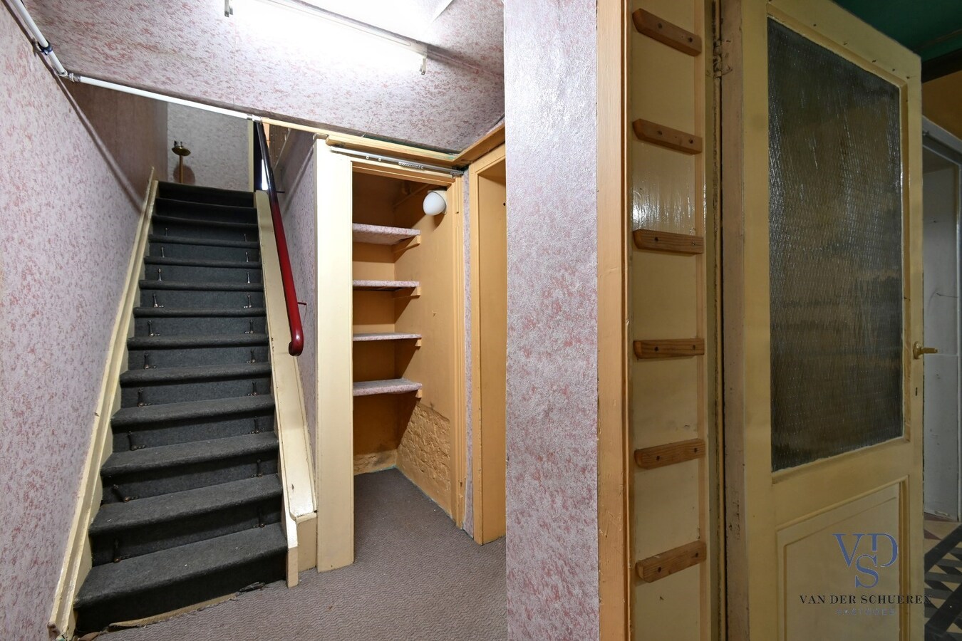 Bijzonder ruime stadswoning op gunstige ligging 