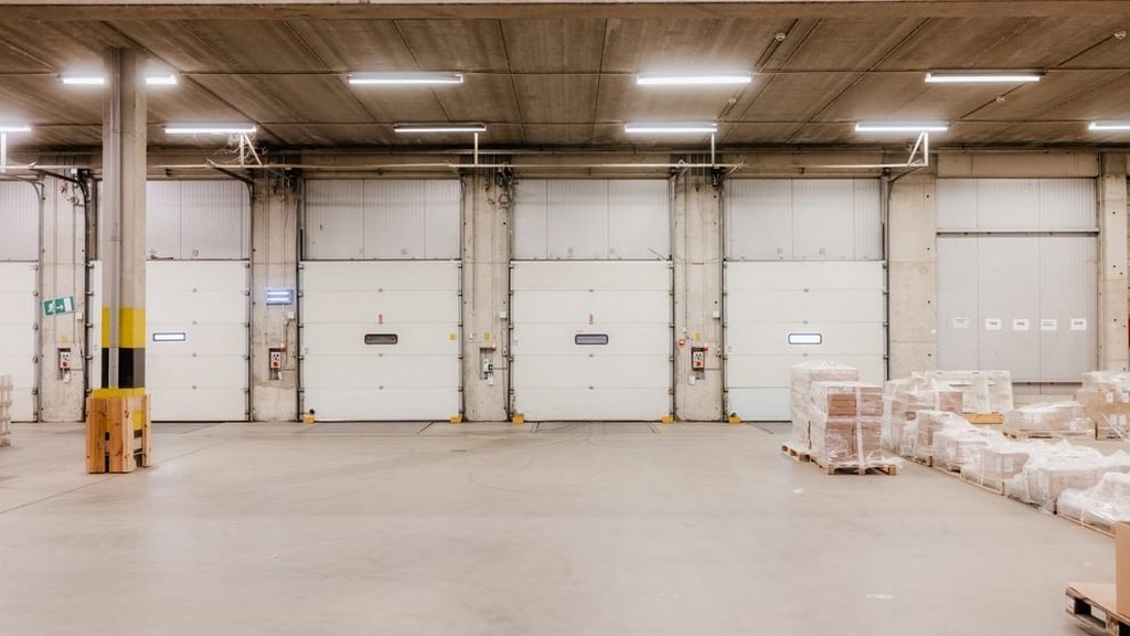 Magazijnen en kantoren te huur in industriezone van Londerzeel