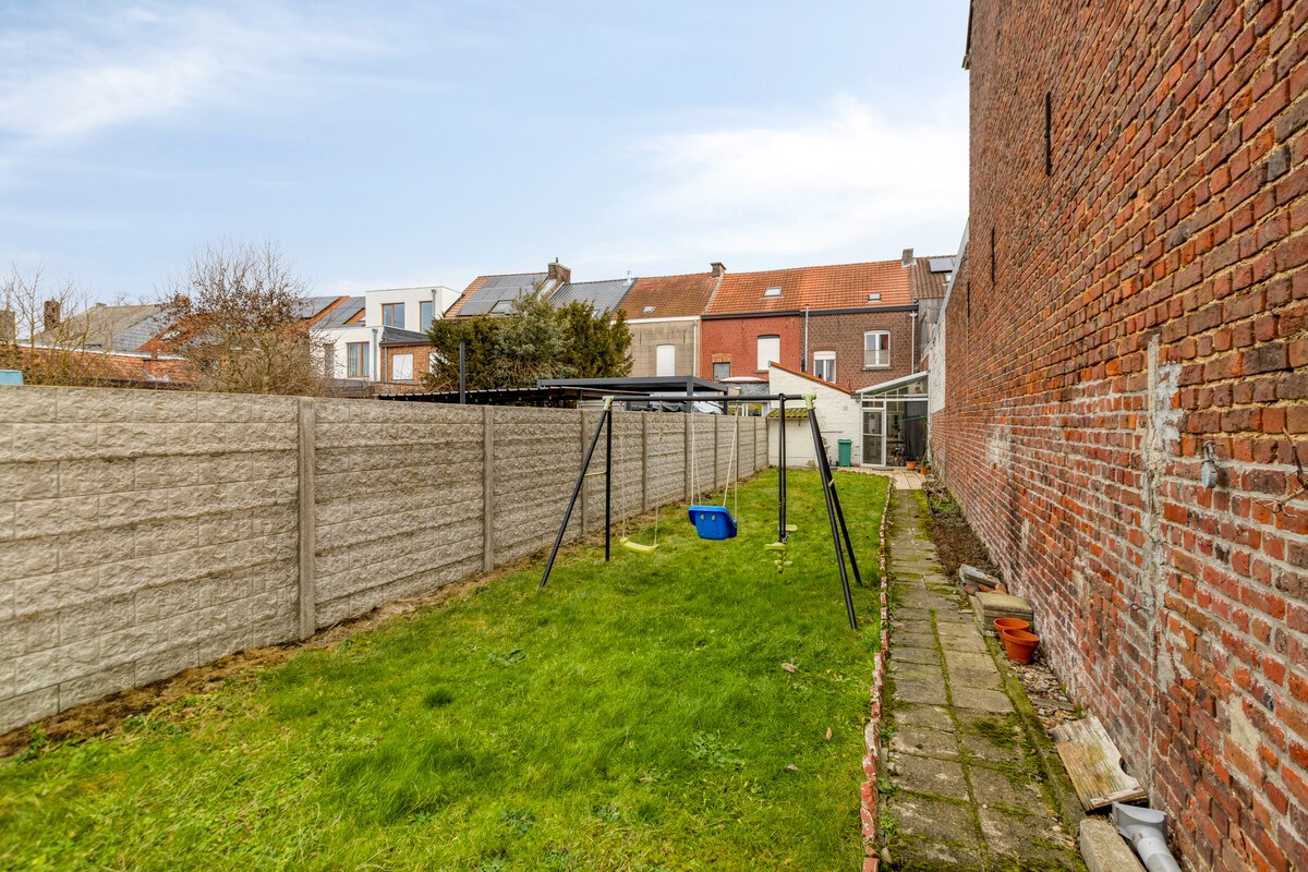 Woning met 3 slaapkamers, tuin en terras in Kessel-Lo – EPC 356 kWh/m² - bewoonbare opp. 138 m² 