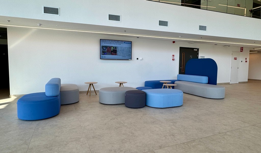 Nieuwbouw kantoren te huur langs E40 in Zwijnaarde