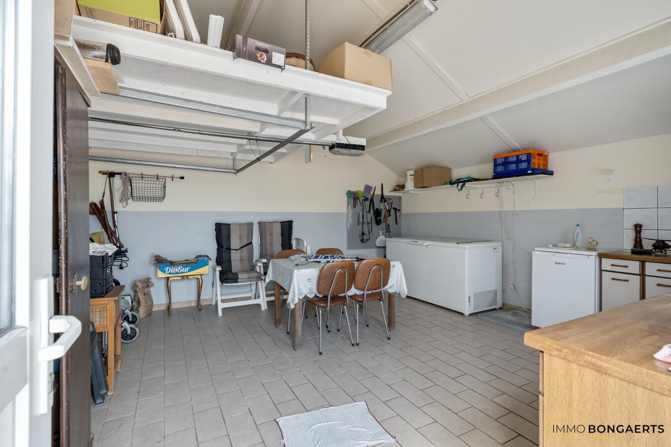 Woning met onderhoudsvriendelijke tuin 