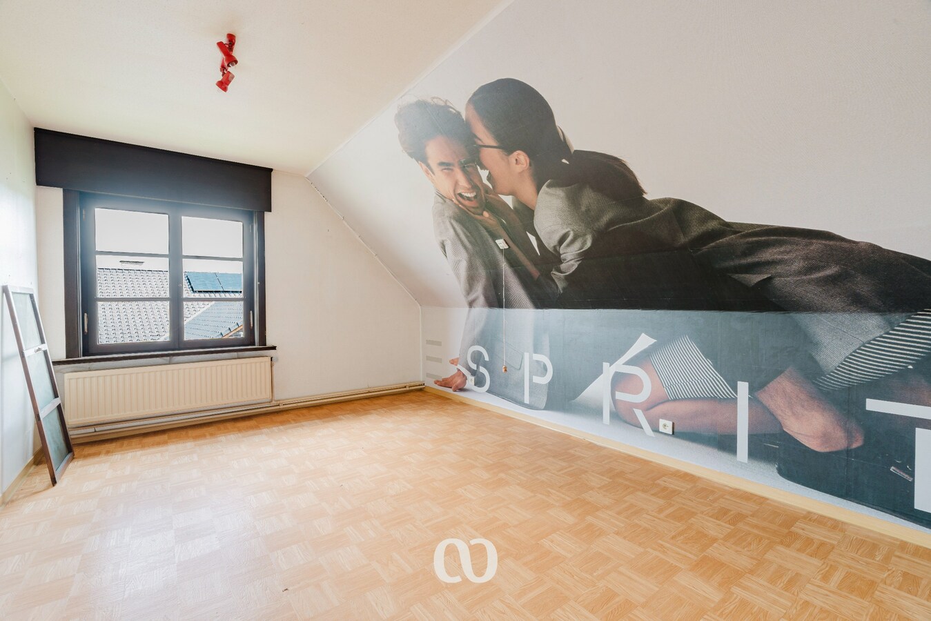 Prachtig gelegen gezinswoning met tuin en uitzicht in het centrum van Etikhove 