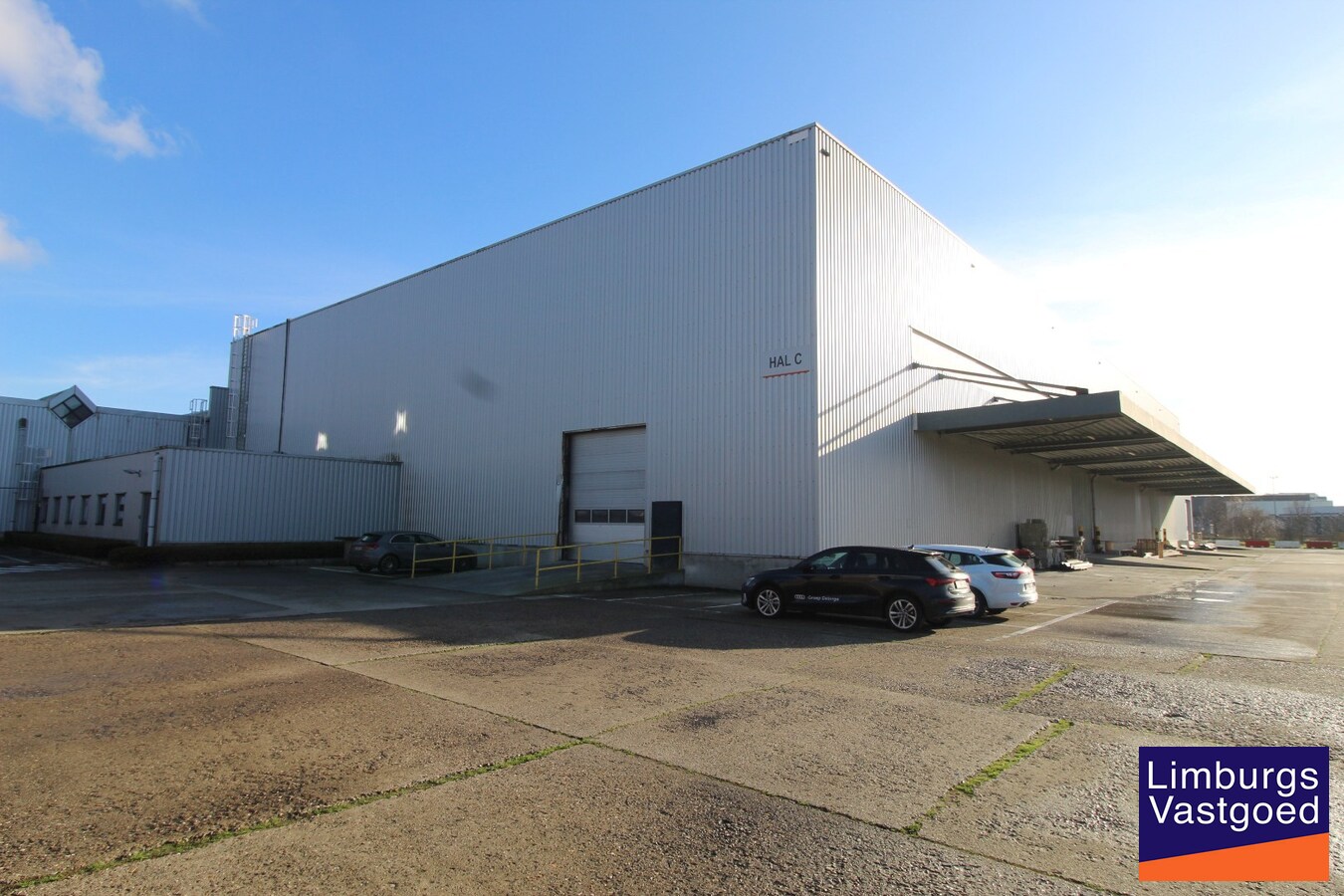 LAREGO - KMO UNIT D1 -  300m² binnen + 600m² buiten - a/d voormalige Carglass Site 