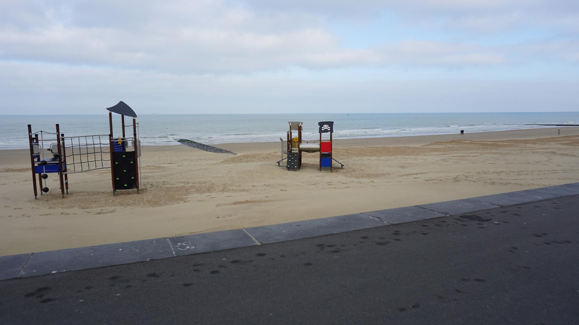 APPARTEMENT RECENT 2 CHAMBRES À COUCHER – VUE SUR MER 