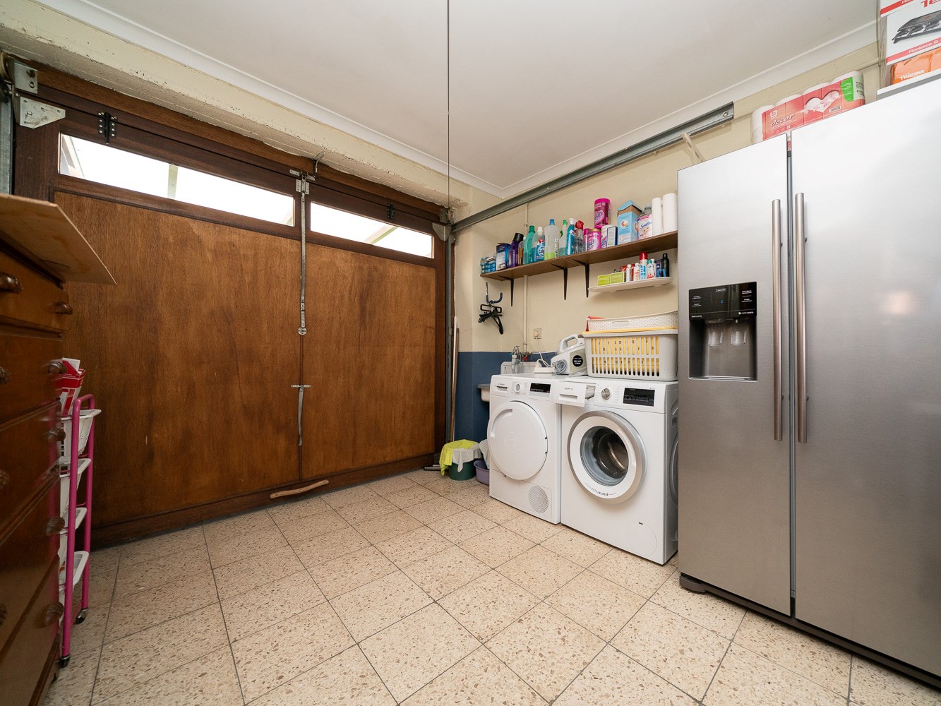 Ruime woning met 3 kamers en dressing, garage en tuin 