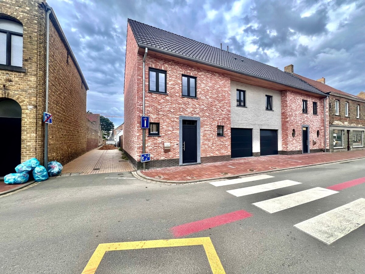 prachtige nieuwbouwwoning te Adinkerke 