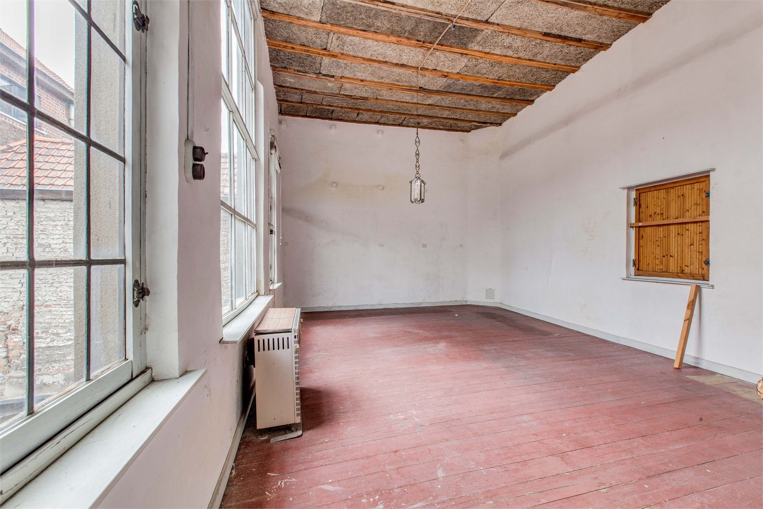 Prachtige voormalige dokterspraktijk, idylisch gelegen 