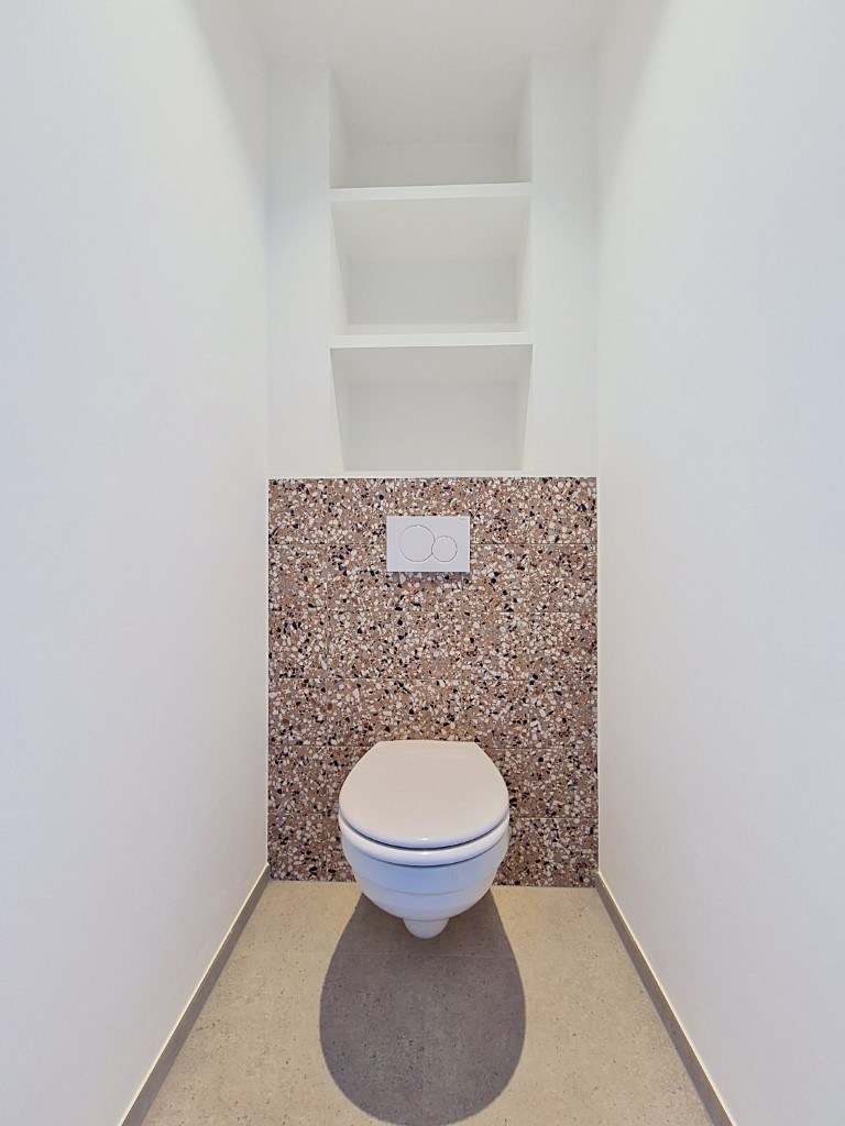 Nieuwbouwwoning met 3 slpk en polyvalente ruimte 