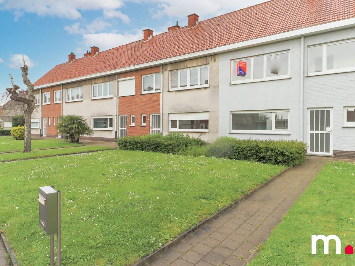 Recent gerenoveerde woning met 3 slaapkamers te Menen ! 