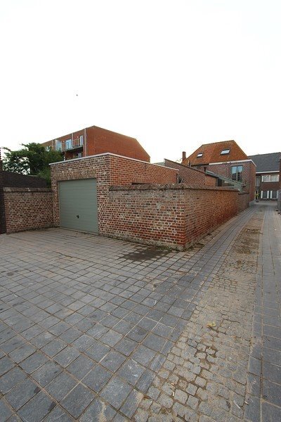 VERKOCHT IN UW BUURT ! 