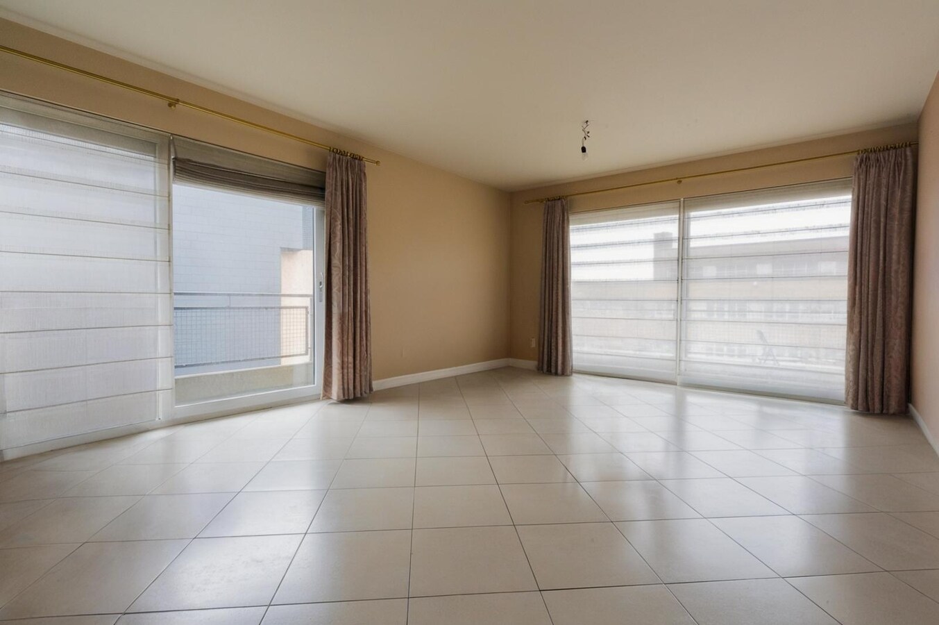 Appartement en plein centre-ville, parking privé, cave, IDEAL INVESTISSEURS ! 