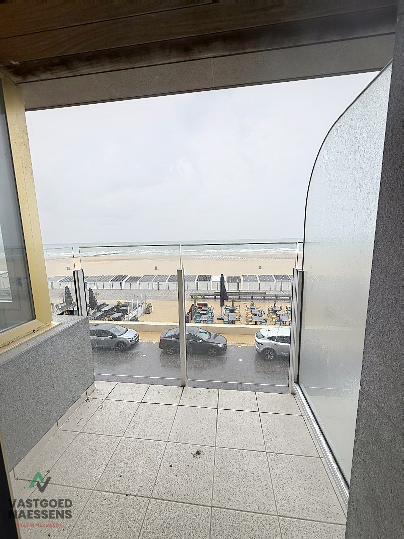 INSTAPKLAAR 2 SLPK APP MET ZICHT OP ZEE EN TERRAS 