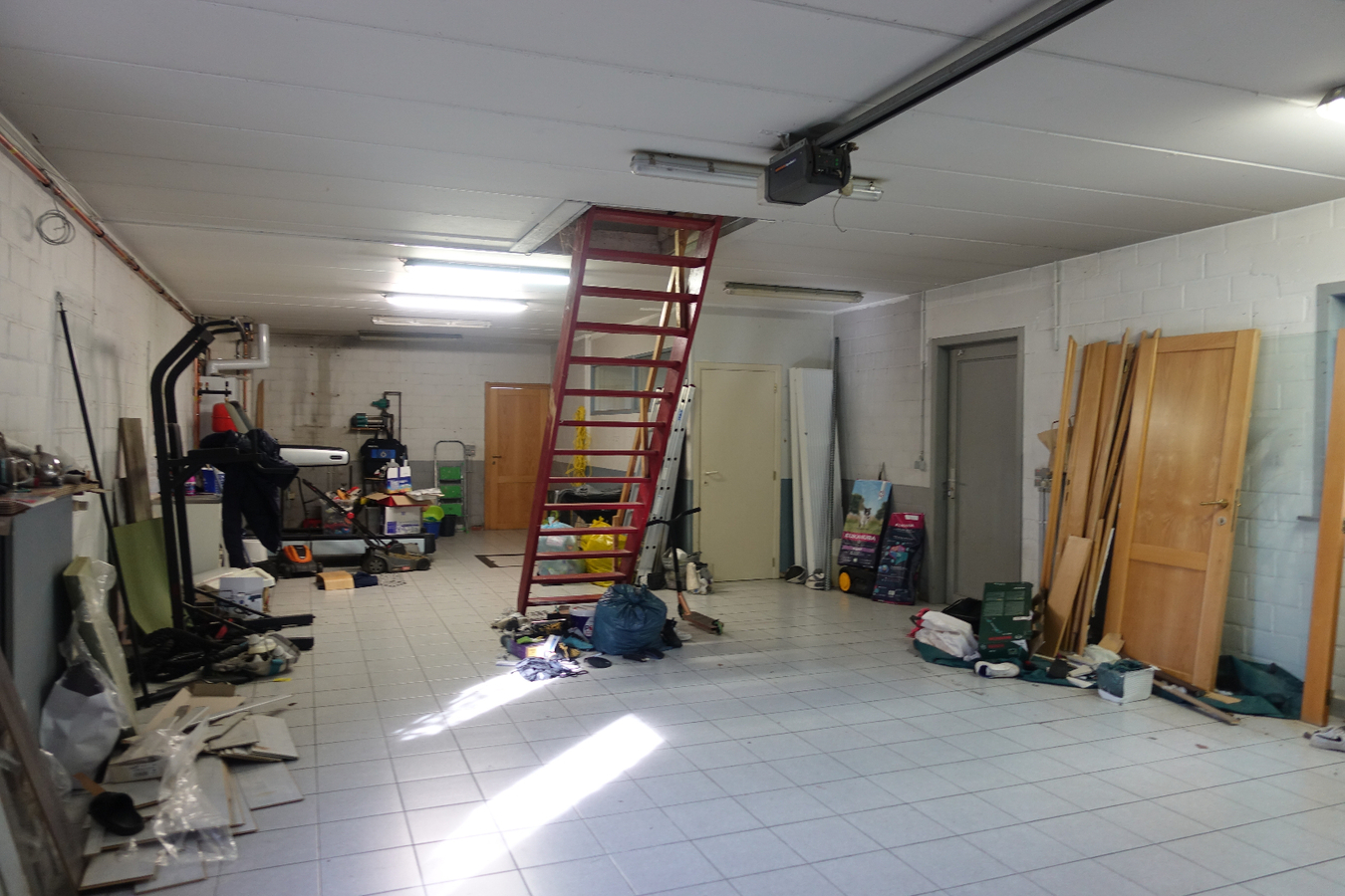 Prachtige villa met 5 slaapkamers op 1.215m² 