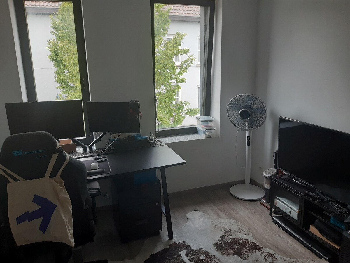 Praktisch 2 slpk-appartement met terras. 