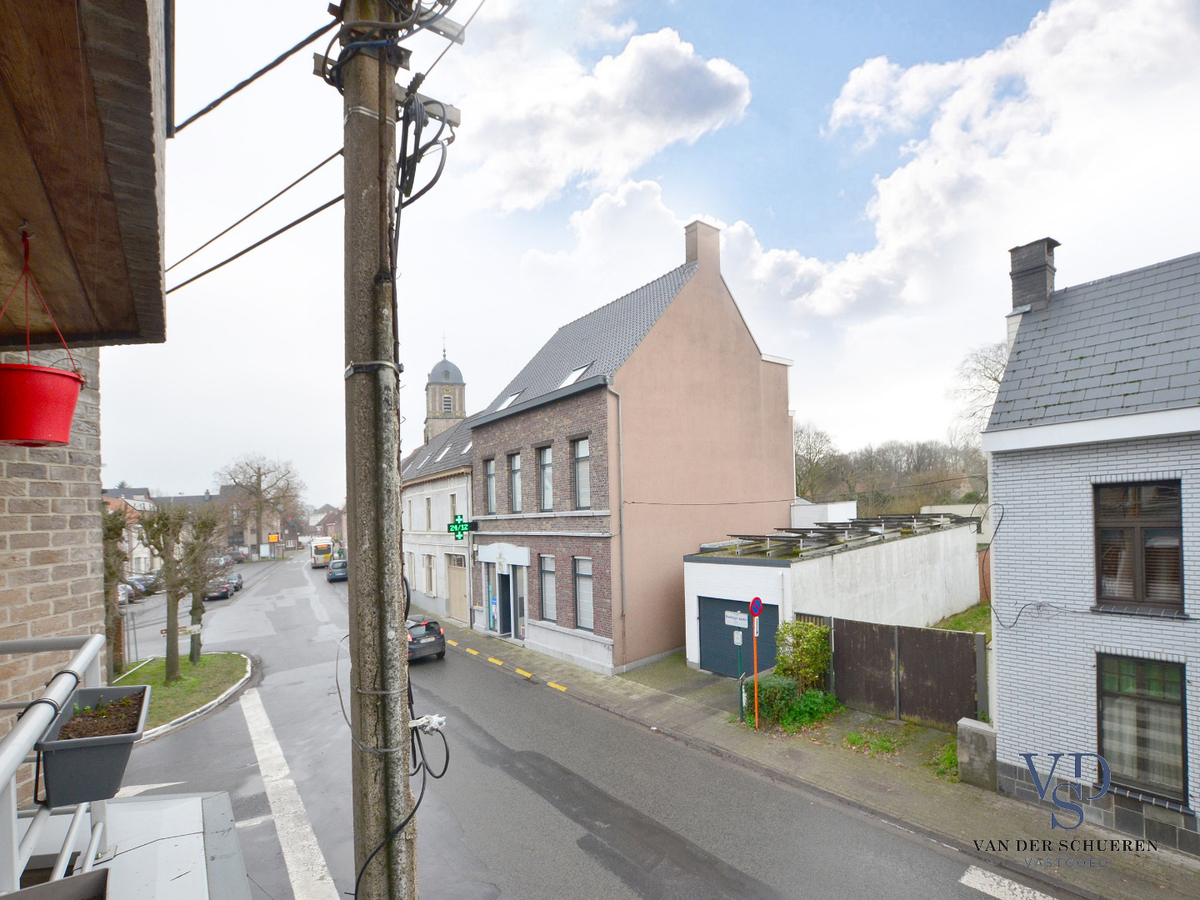 Energiezuinig 2 slp-appartement met terras én staanplaats ! 