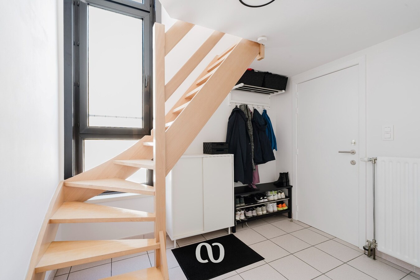 Instapklaar appartement met groot terras 
