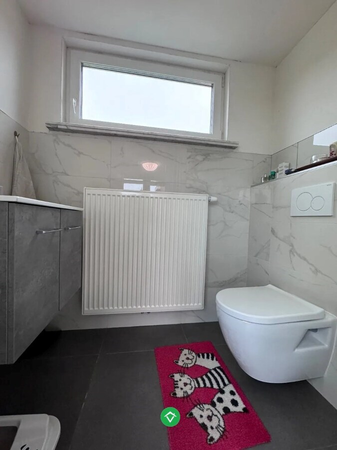 Rustig gelegen alleenstaande woning met garage te Ichtegem 