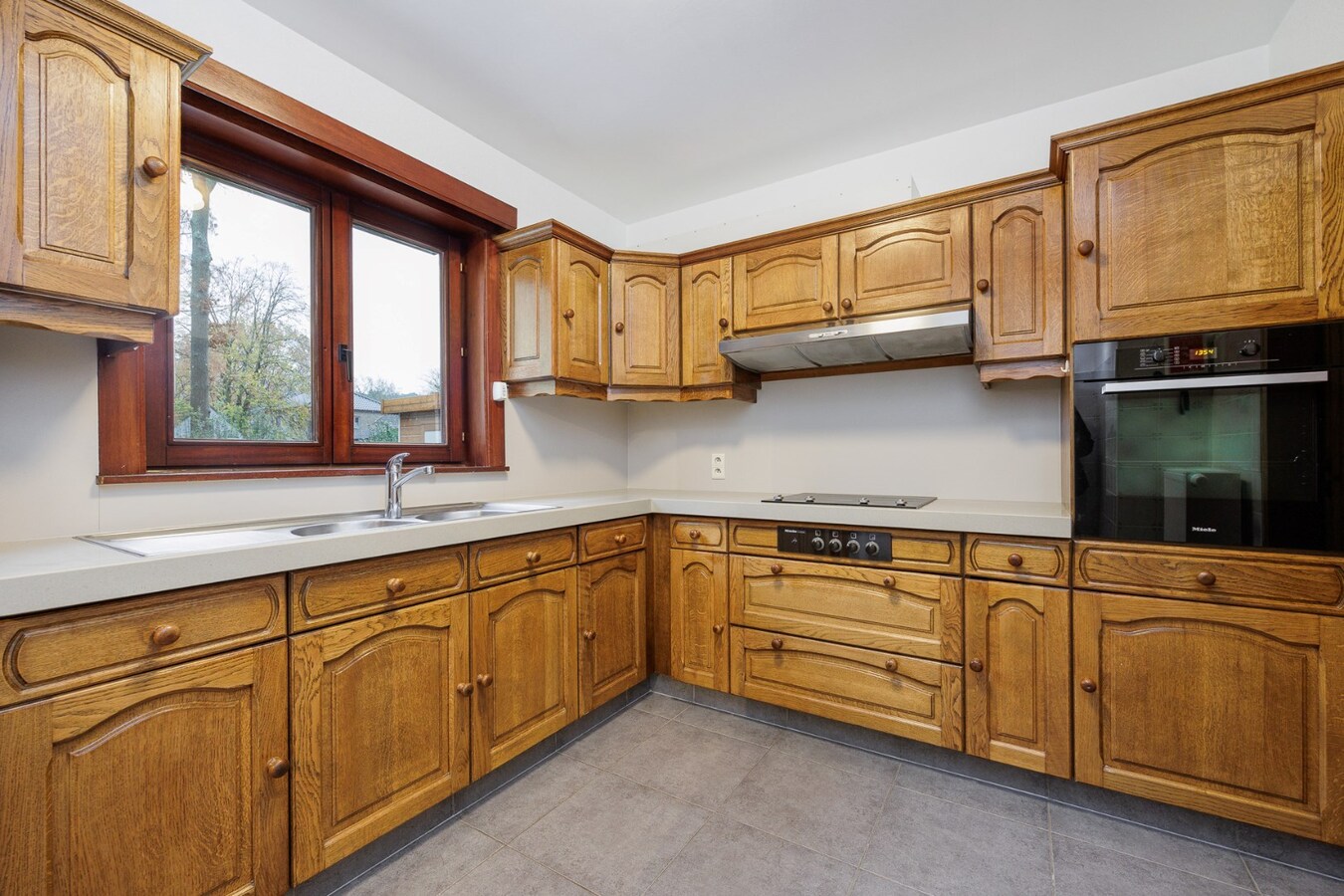 Mooi landhuis met perceel 1133 m² op toplocatie 