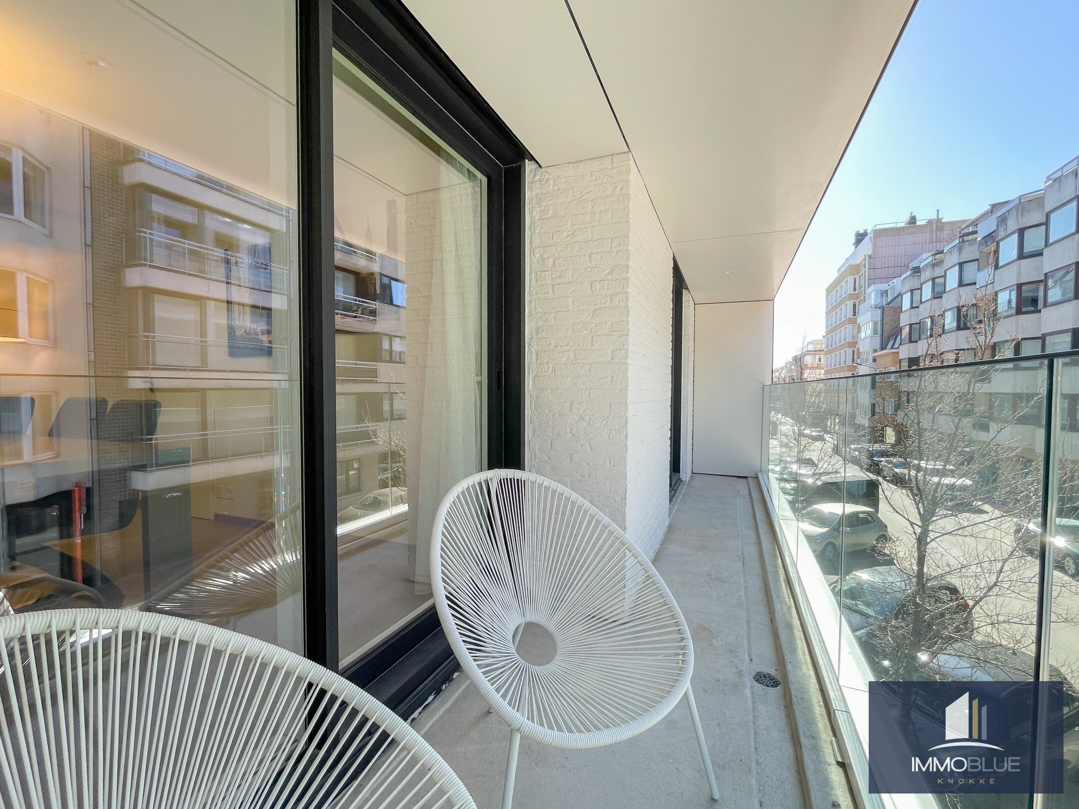 Appartement prêt à emménager situé sur la Place du Phare. 