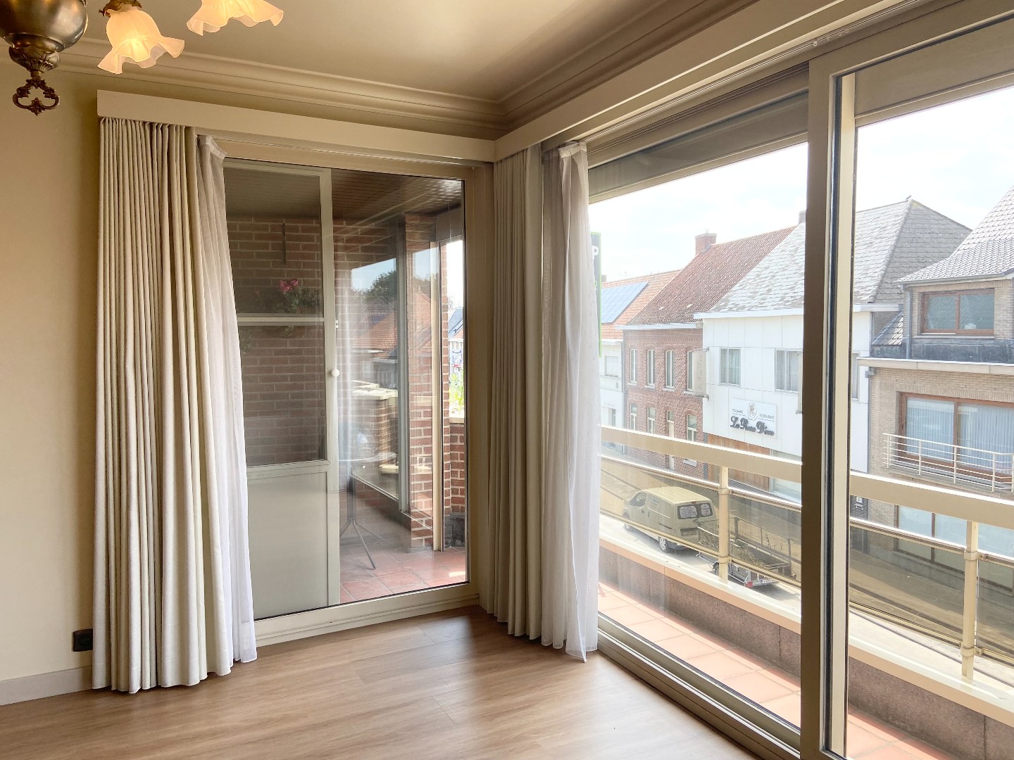 Verrassend ruim en stijlvol appartement met 3 slaapkamers in hartje Vijve! 