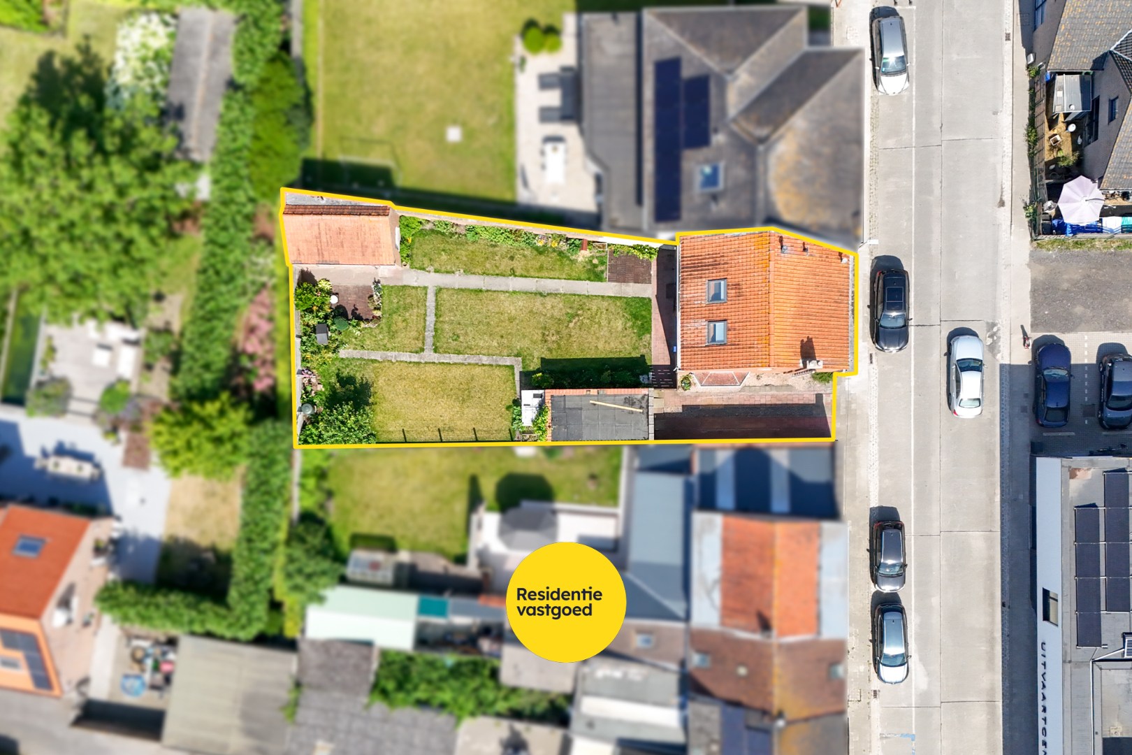 Ruime halfopen woning met 4 slaapkamers, tuin en garage 