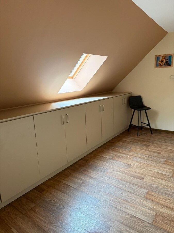 Verzorgde gezinswoning met 3 slaapkamers te huur in Neeroeteren 